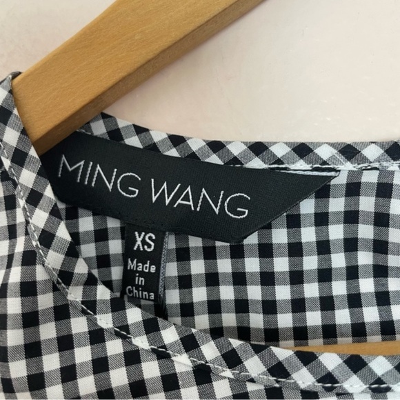 NWT New Ming Wang Black and White Gingham Tie Sleeve Floral Appliqué Hem Blouse - Picture 3 of 4